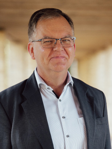 Dr. Carsten Claußen